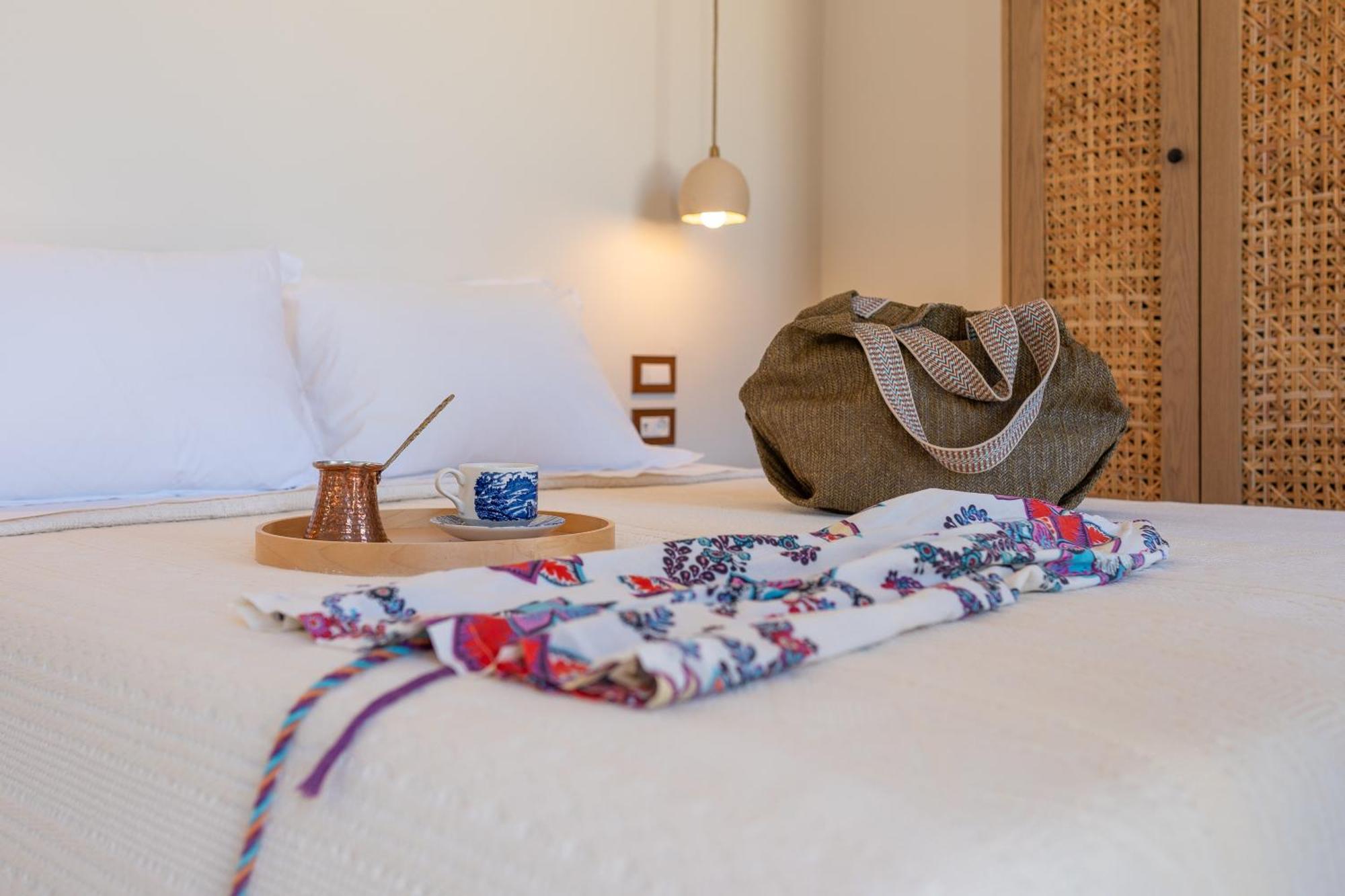 Nisomar Suites Symi Exteriör bild