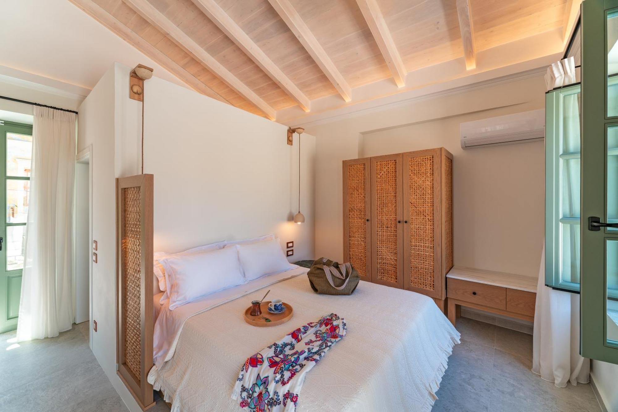 Nisomar Suites Symi Exteriör bild